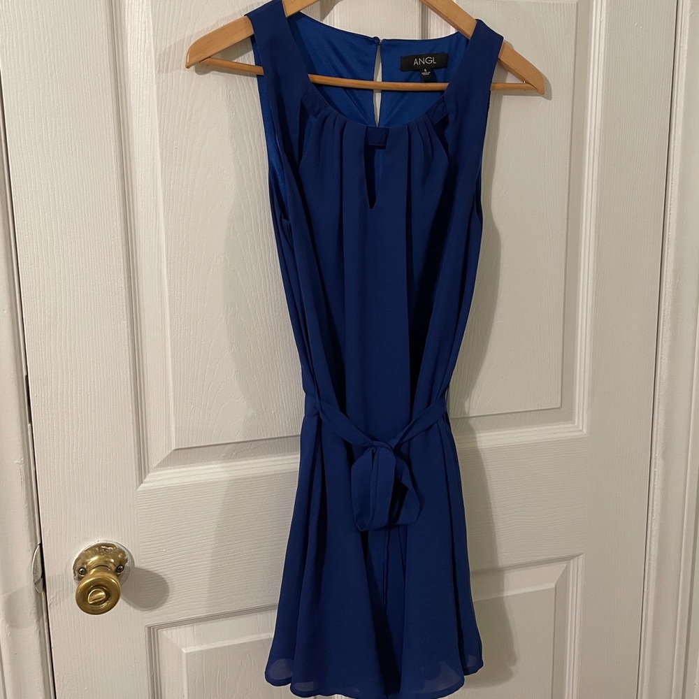 Short dress